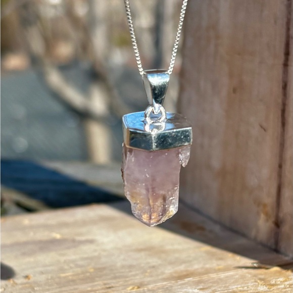 NEW! Amethyst Vera Cruz Crystal Necklace - Picture 9 of 12
